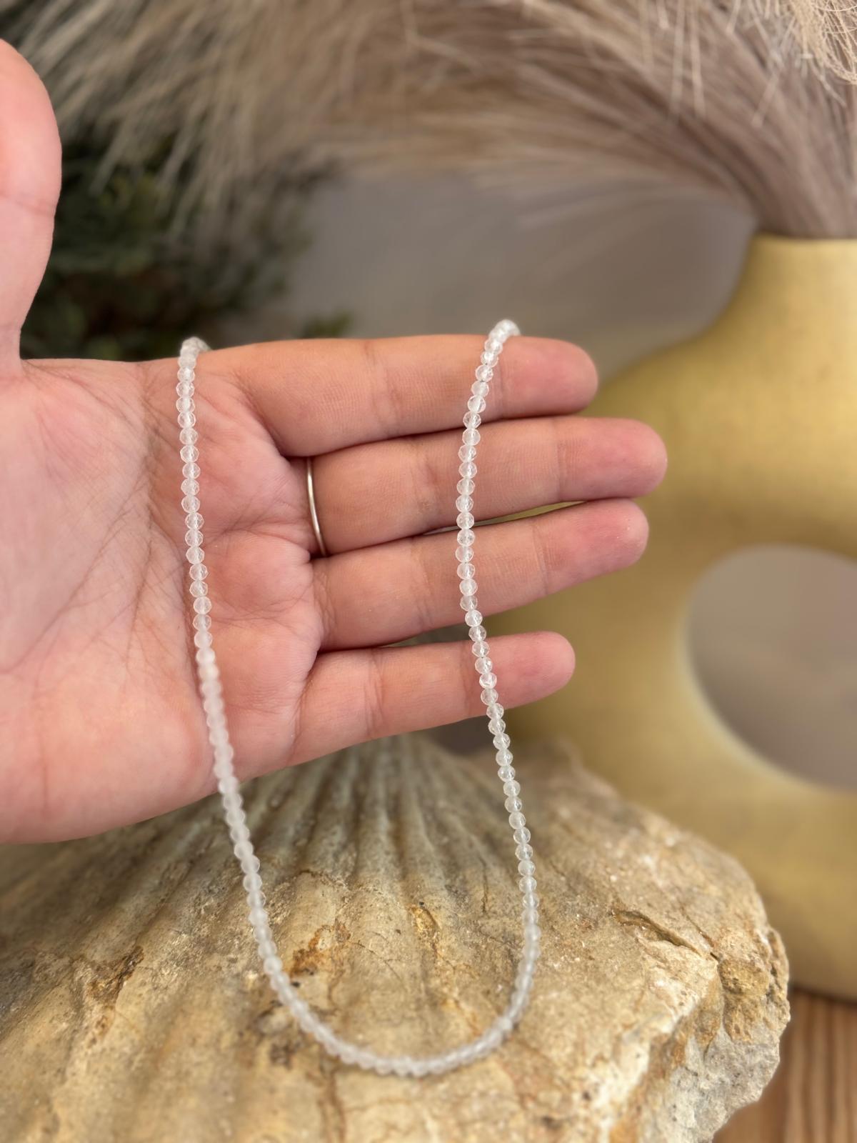 Collar cuarzo blanco