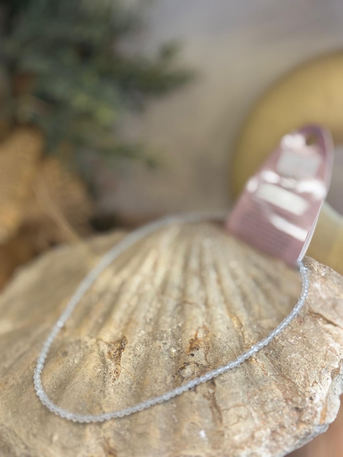 Collar cuarzo blanco