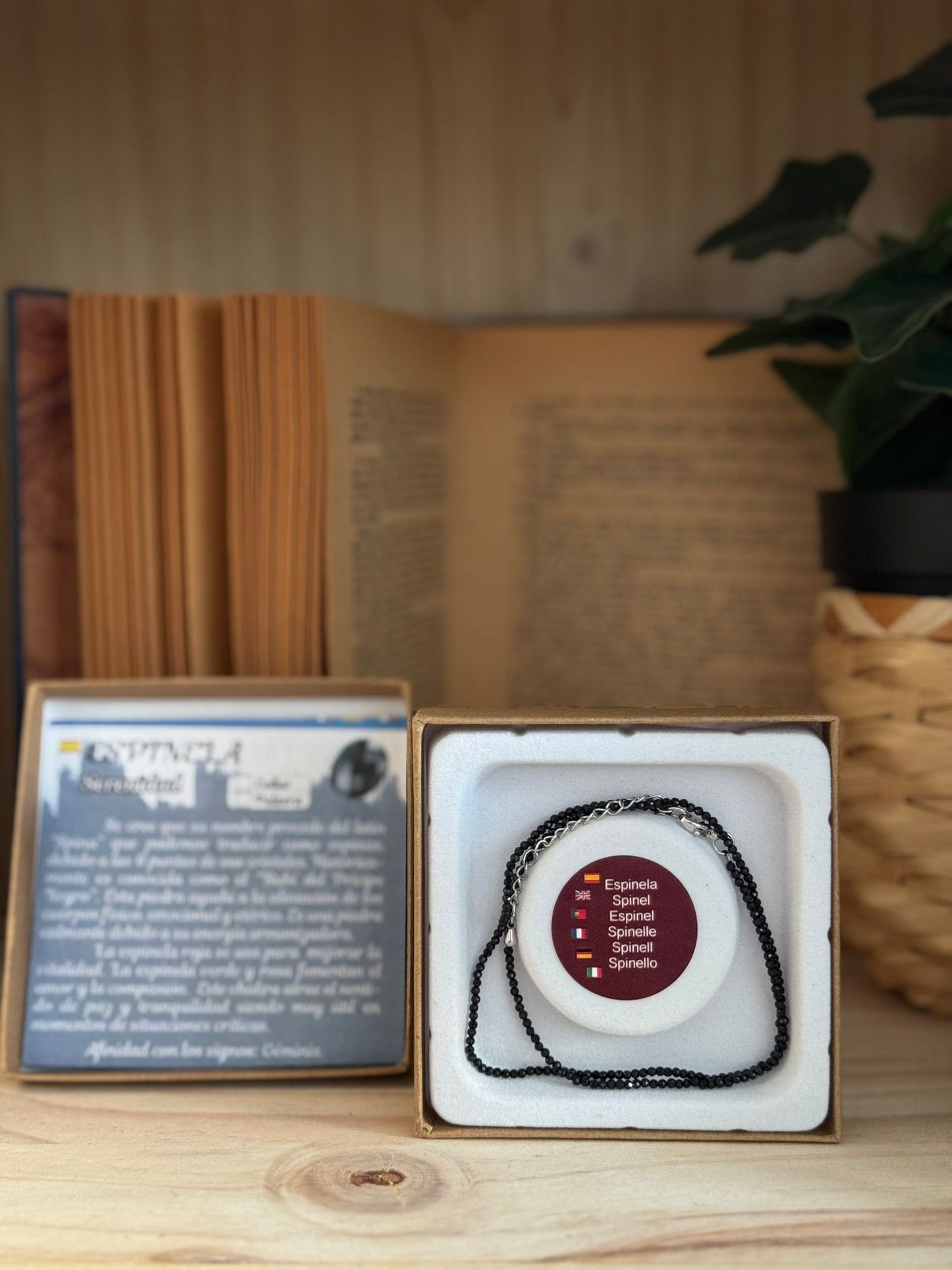 Collar y Pulsera de Espinela – Calidad Extra