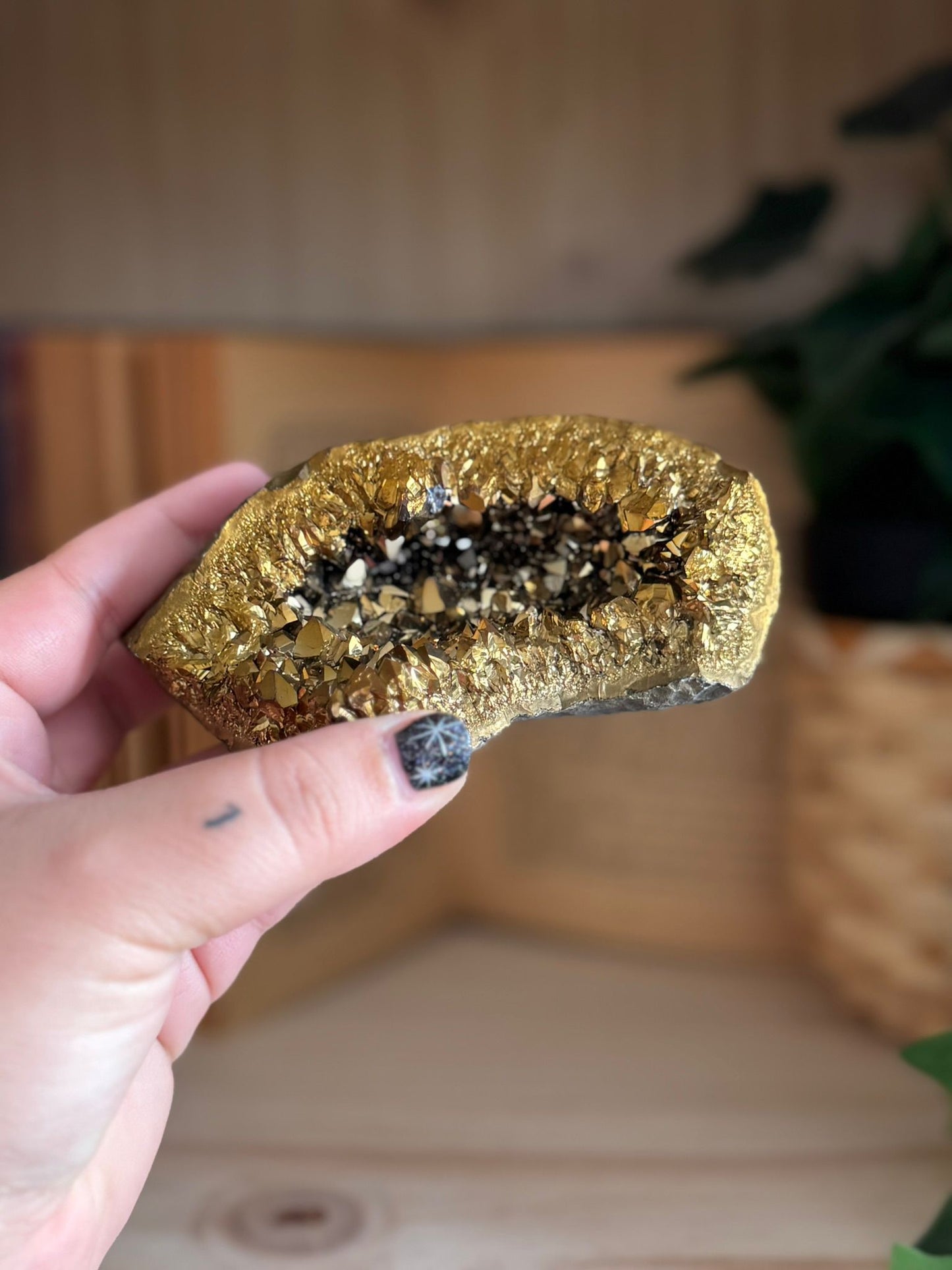 Drusa amatista oro Maxi con cueva