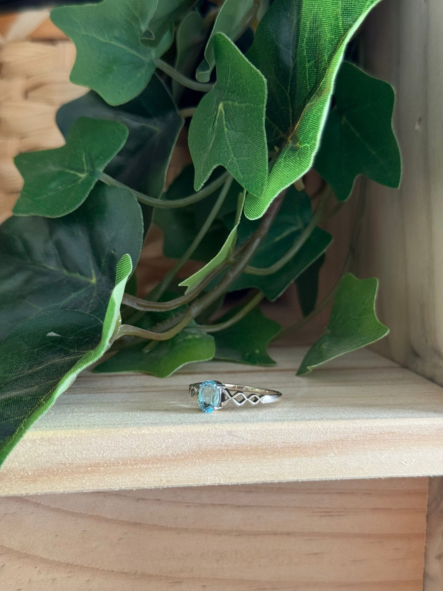 Anillo de Aguamarina Facetado