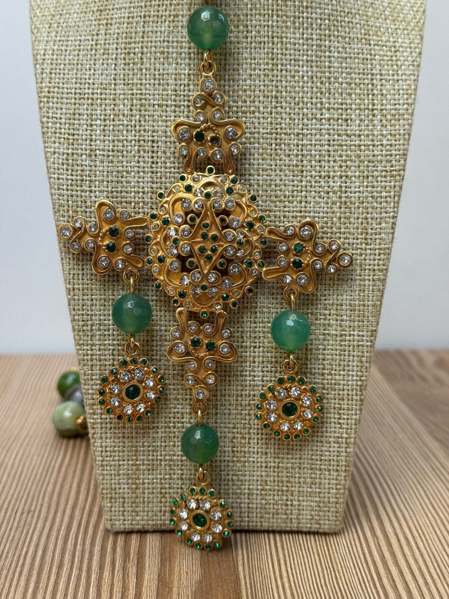 Cruces Bizantinas Exclusivas – Plata de Ley 925 Chapadas en Oro de 24 Kilates