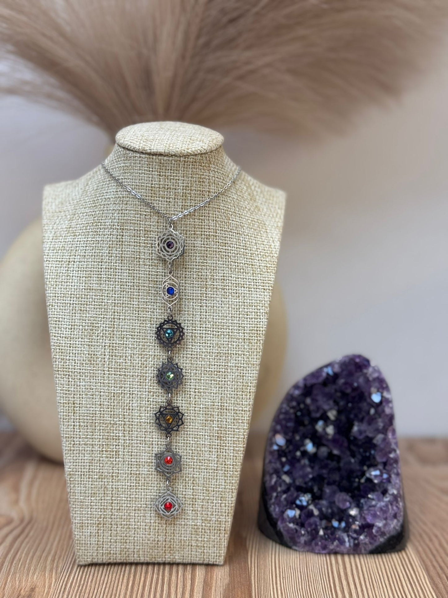 Colgante 7 Chakras en Acero Inoxidable con Detalles en Acero inox