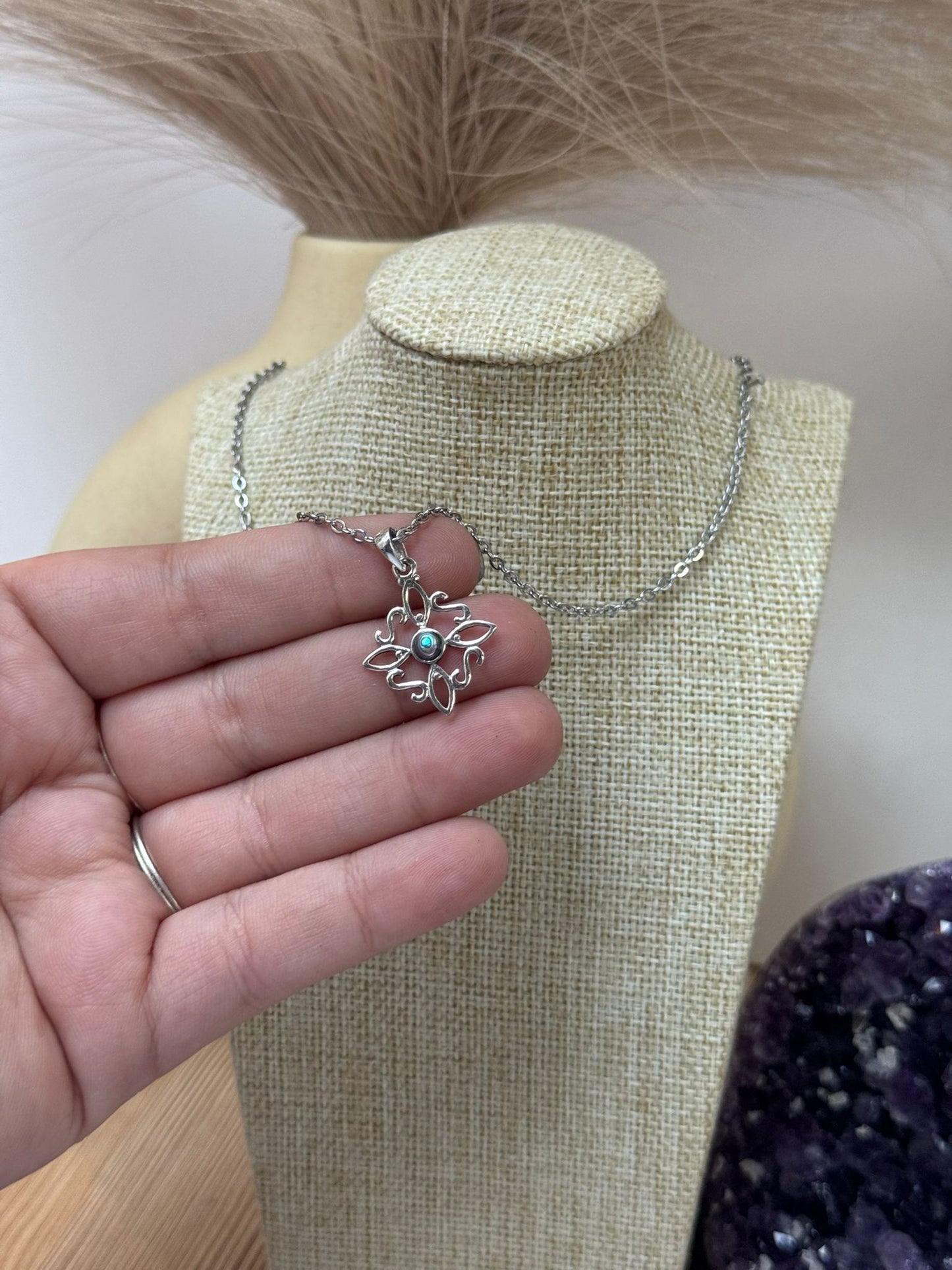 Colgante Plata 925 Nudo De Brujas Con Piedra Avalon 20 mm