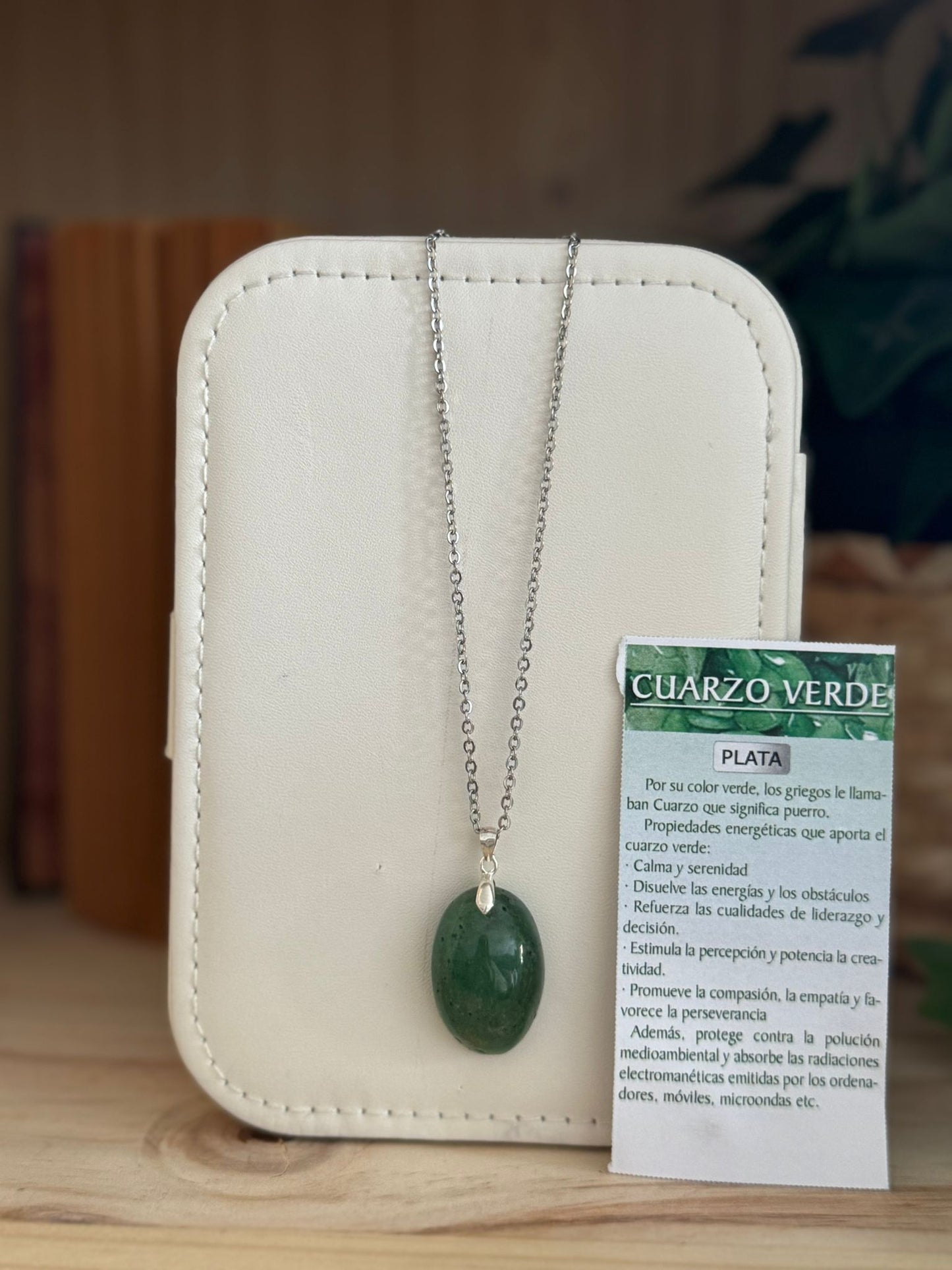 Colgante de Cuarzo Verde plata 925