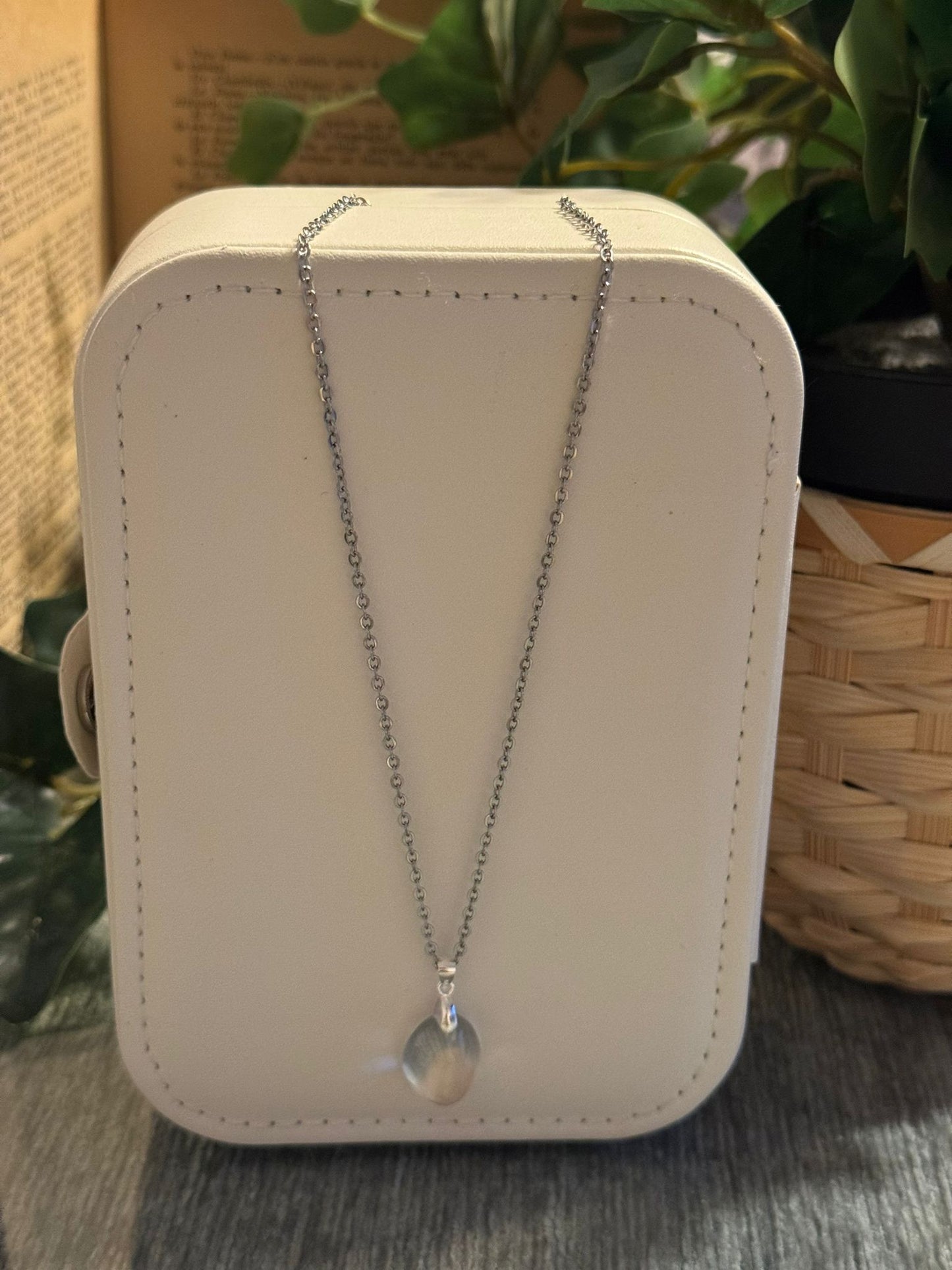 Colgante de Cuarzo Blanco Maestro en Plata 925