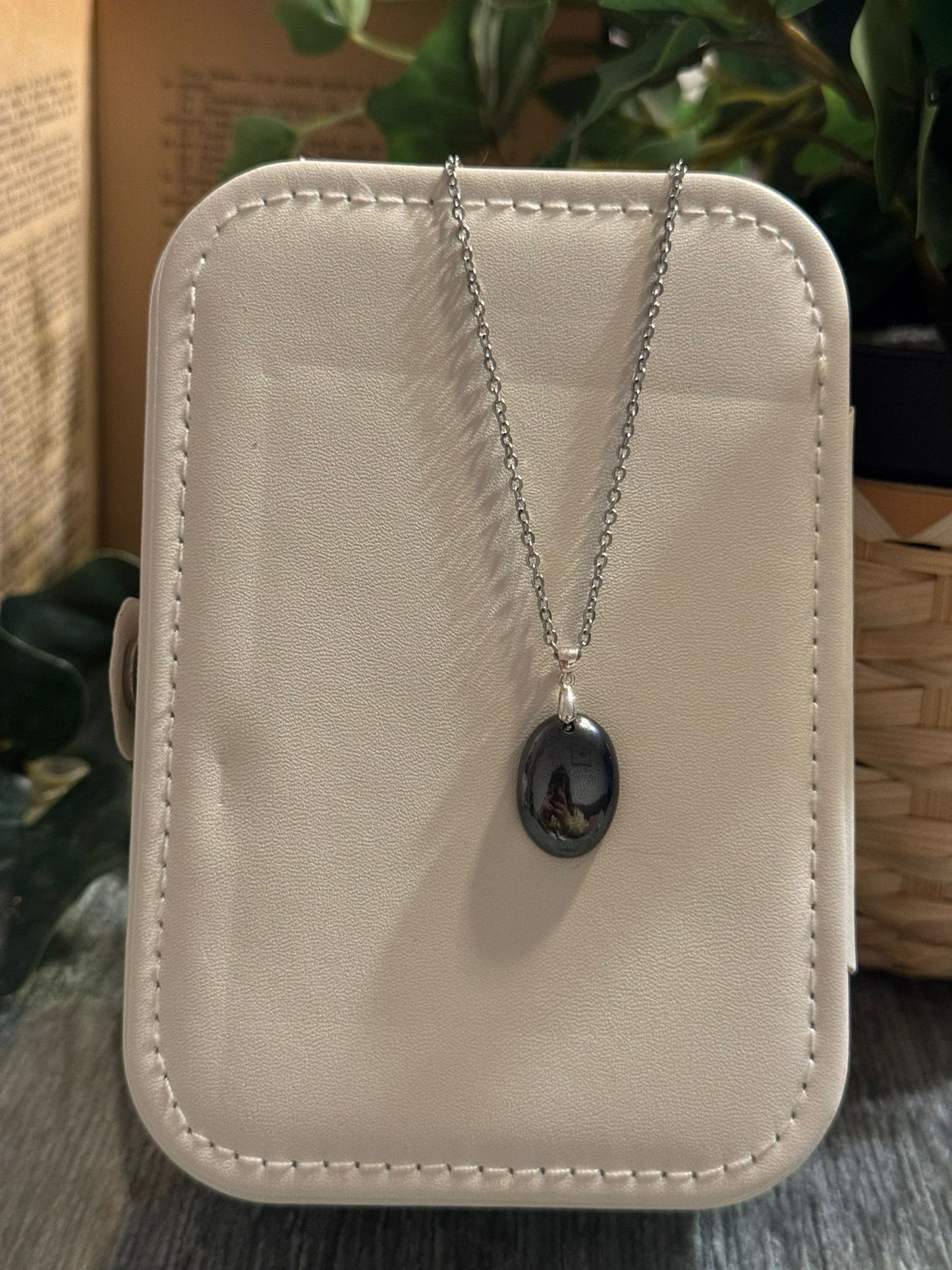 Colgante de Hematite en Plata 925