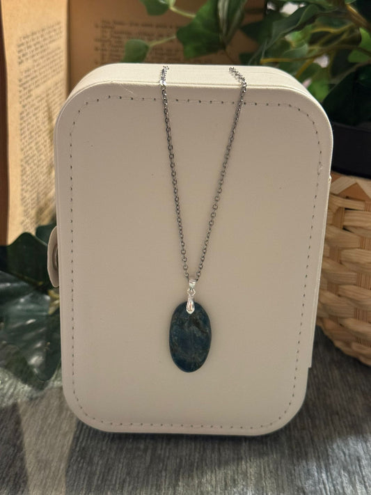 Colgante de Apatita Azul en Plata 925