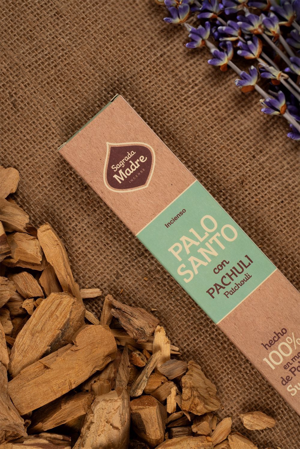 Incienso de Palo Santo con Pachuli de sagrada madre