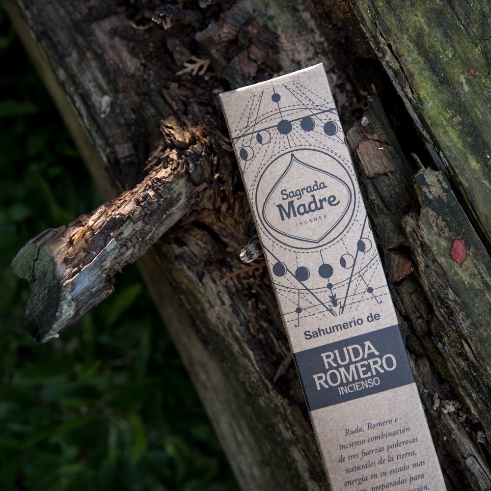 Incienso de Romero, Ruda y Olíbano Natural de sagrada madre