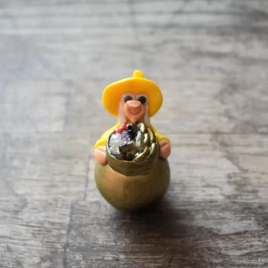 brujitas de la suerte hechas a mano