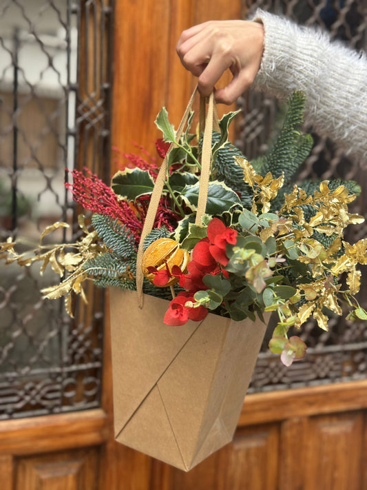 Ramo Navideño en Bolsa Kraft