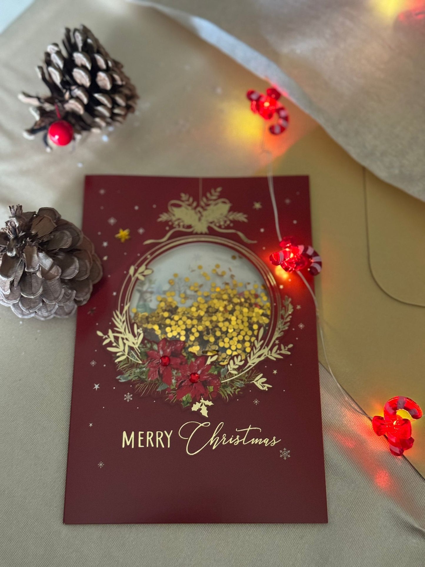 Postal Mágica de Navidad – Bola de Árbol con Purpurina y Dibujo Escondido + sobre