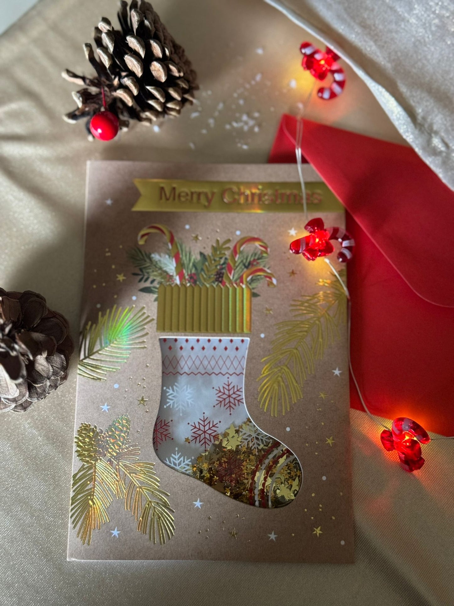 Postal Mágica de Navidad – Calcetín de Nieve con Purpurina + sobre