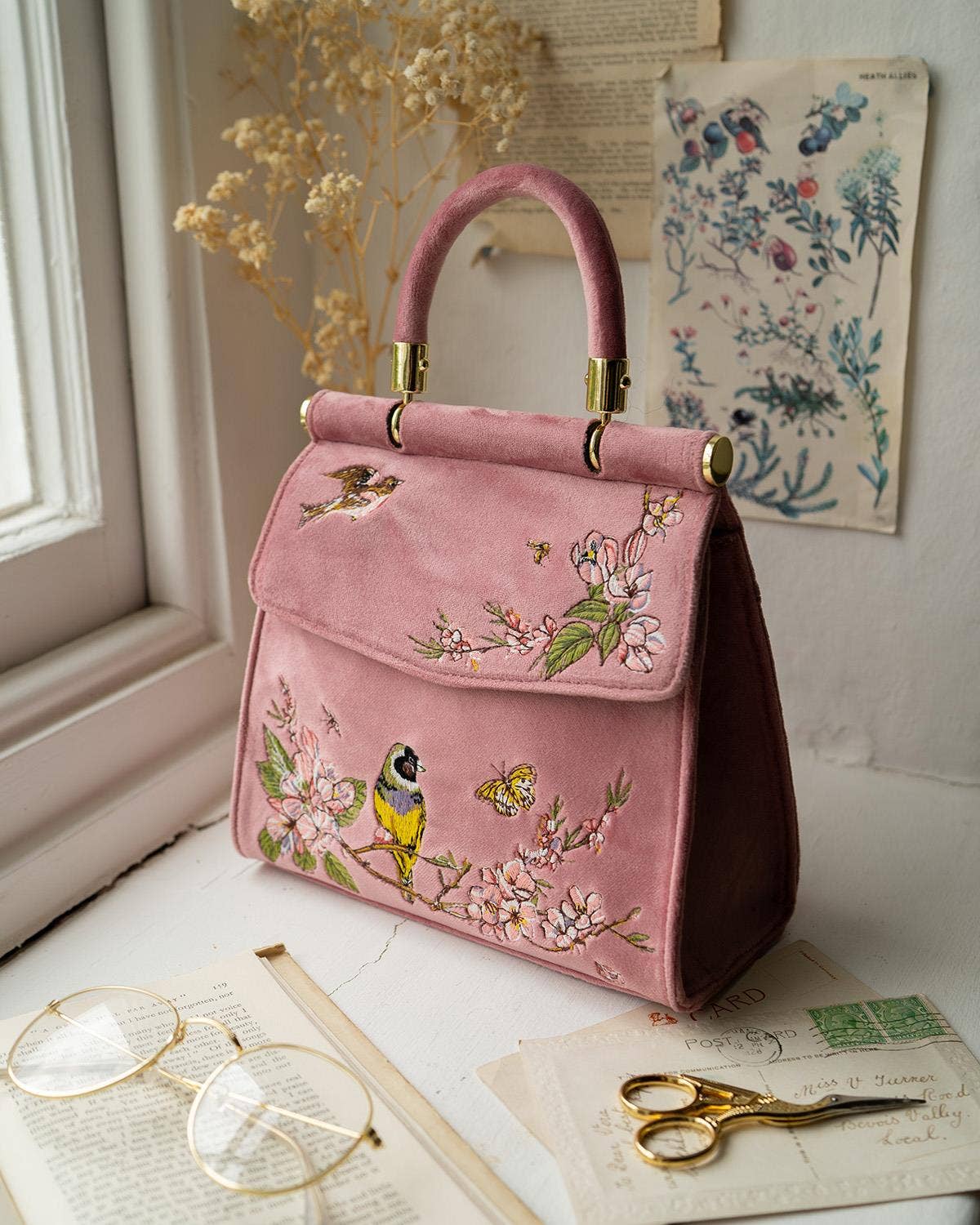 Bolso rosa fable bordado Morning Song artesanal