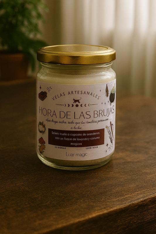 Vela artesanal "Hora de las Brujas"