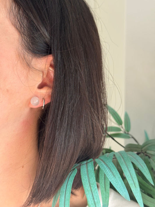 Pendientes bola de cuarzo rosa en plata