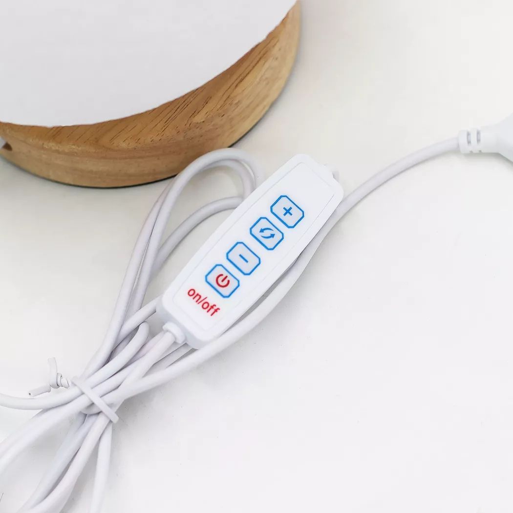 Lámpara Estilo Onda - USB C - 3 ajustes - Luna.