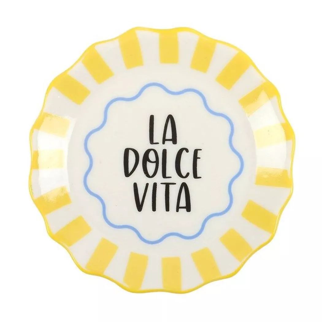 Plato dulce vita con rayas amarillas.