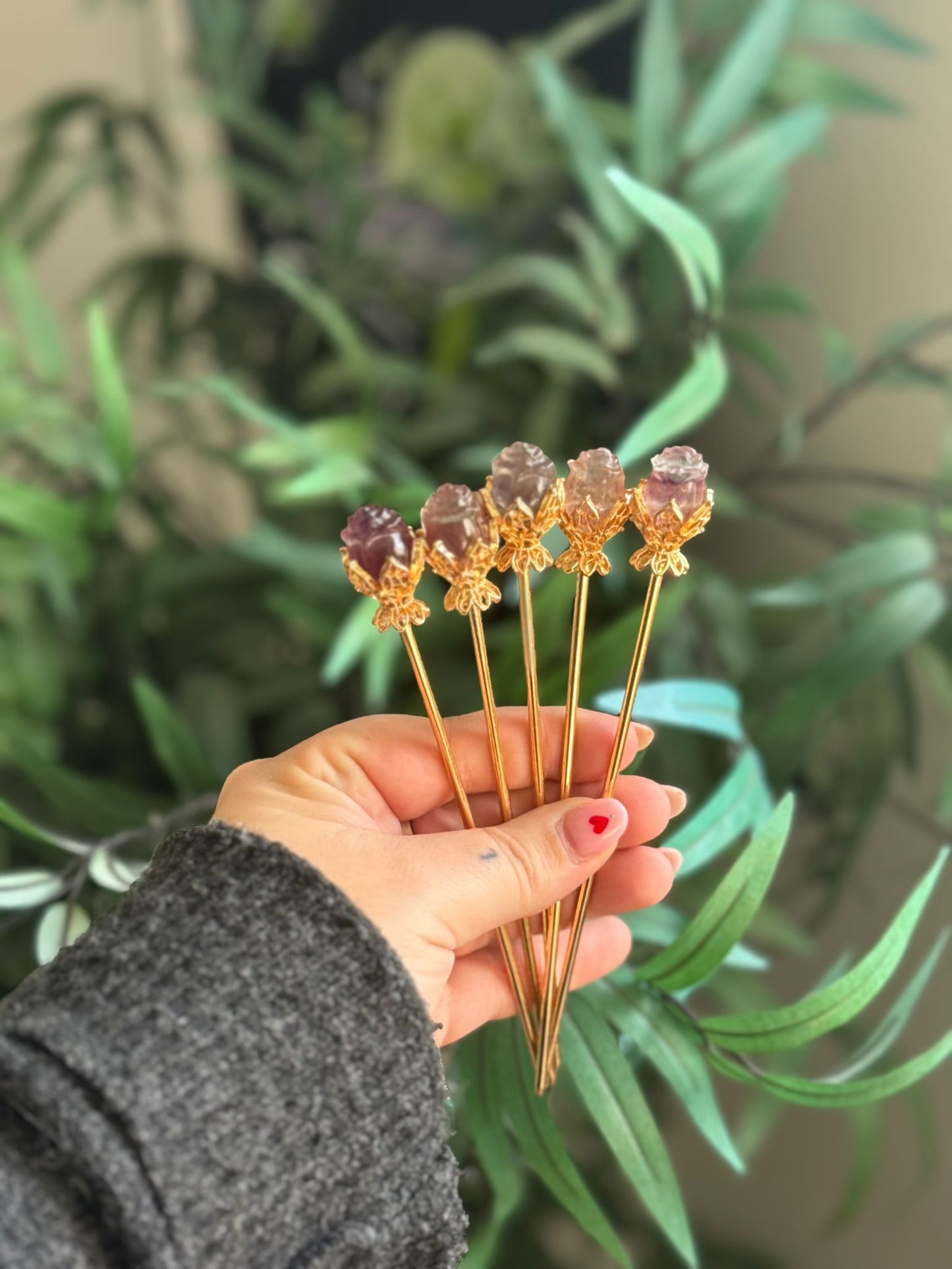 Palillos para Cabello De Fluorita Dorados.
