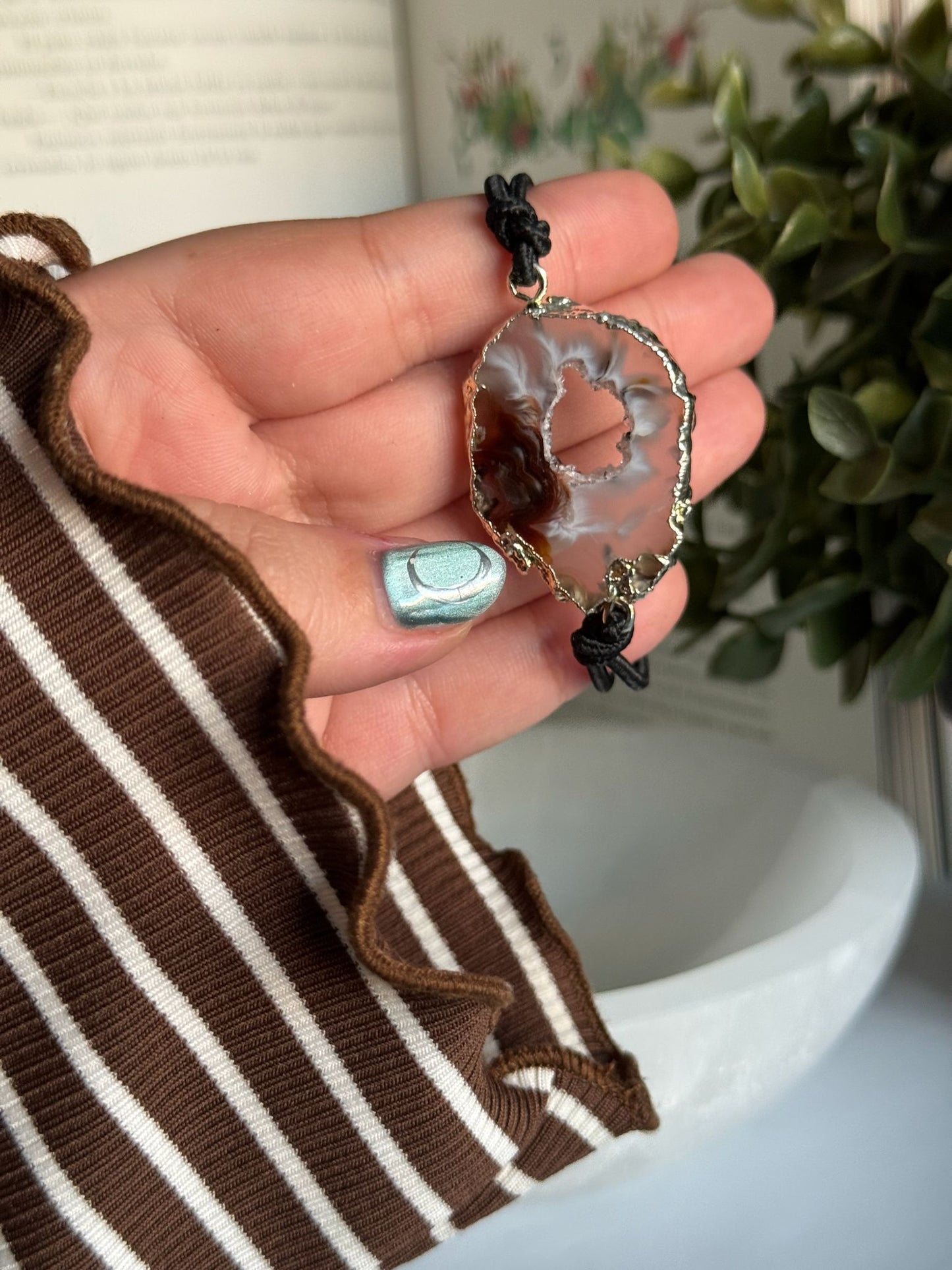Pulsera/coletero con Calcedonia
