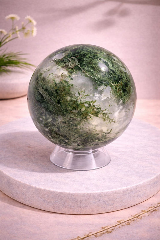 Esfera de Ágata extra cristalizada grande ( ágata musgoza)