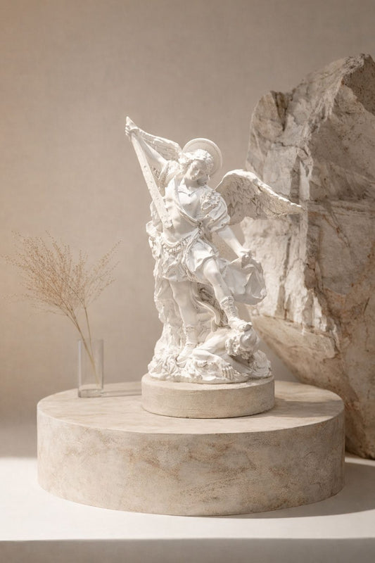 Figura Arcángel Miguel 15cm.