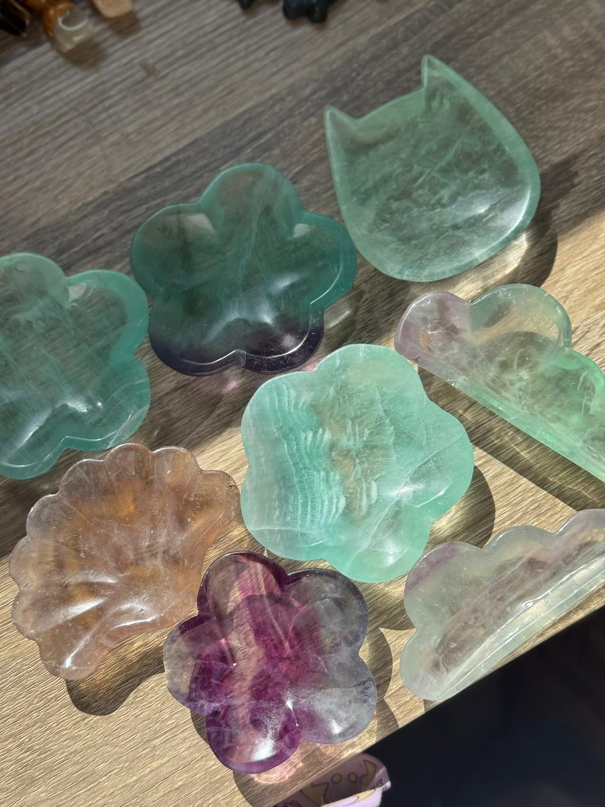 Bol de fluorita en forma de nube
